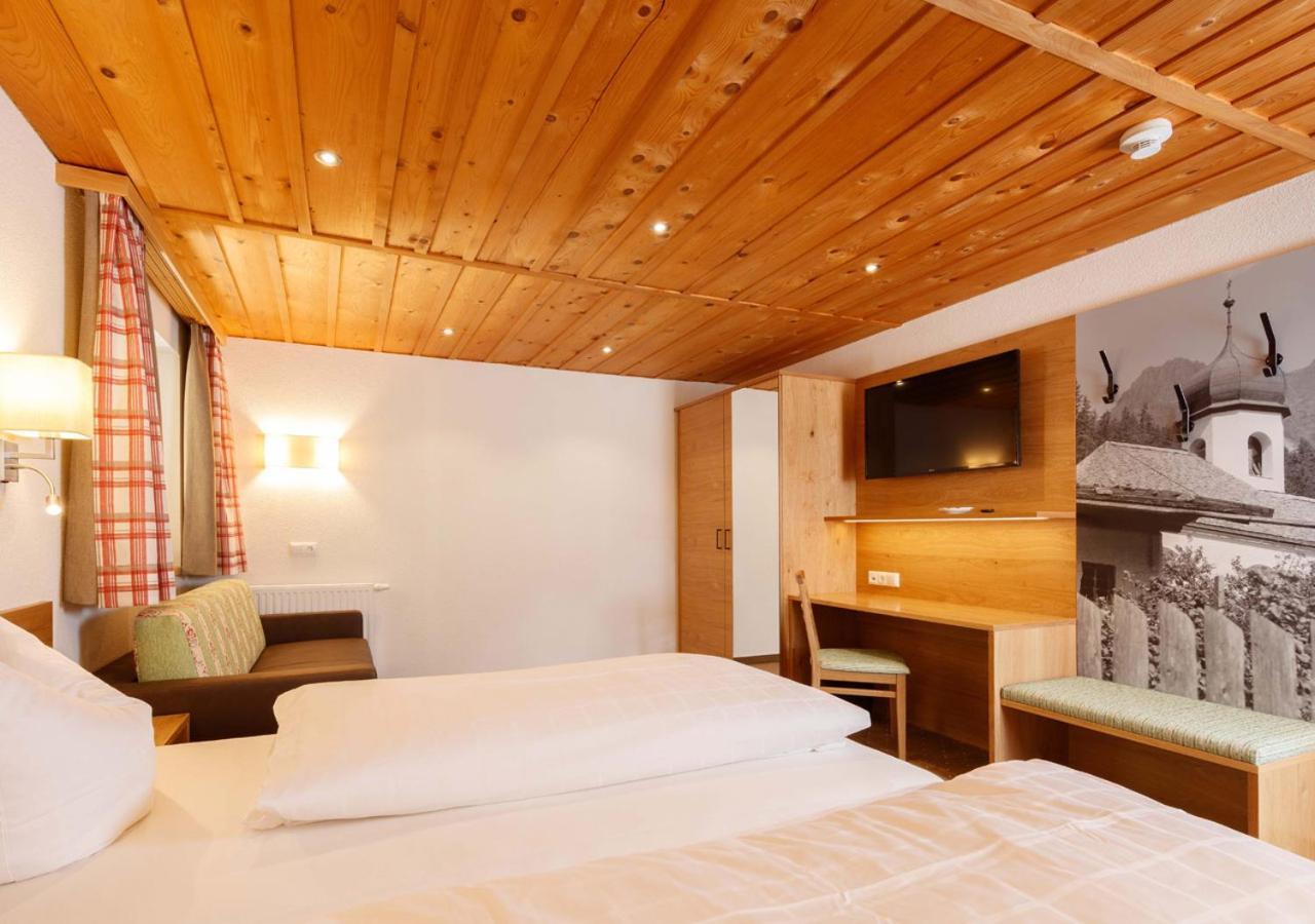 Landgasthof Adler Hinterhornbach Eksteriør billede